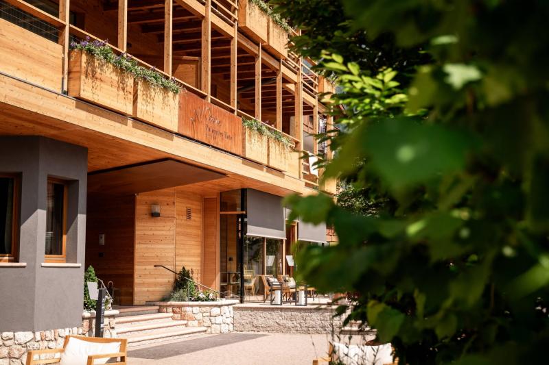 0585cb52-3d3c-4500-806e-38f0a4f9f33b,420729.jpg?WebbinsCacheCounter=2