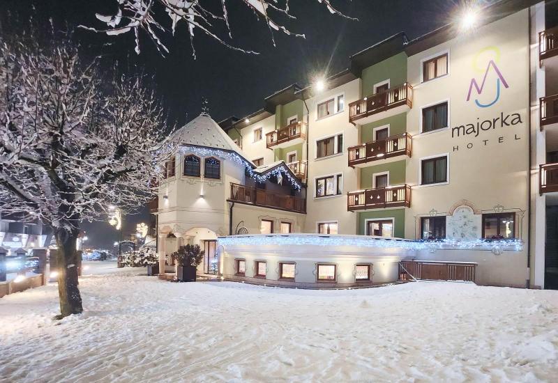 06c620ab-81c2-4a1c-a18a-617cd28c9d81,420655.jpg?WebbinsCacheCounter=2