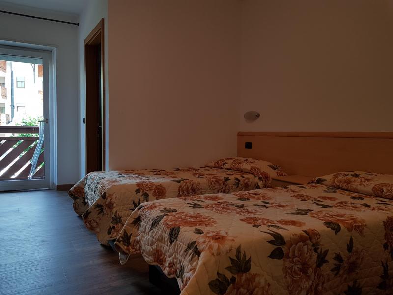 27285a6e-9e18-424c-bec8-22d8cfe7c6a1,419713.jpg?WebbinsCacheCounter=2