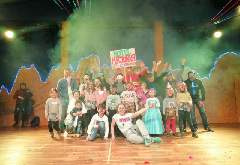 2e11bccb-ef06-4754-8589-0183eb2e9216,420663.jpg?WebbinsCacheCounter=2