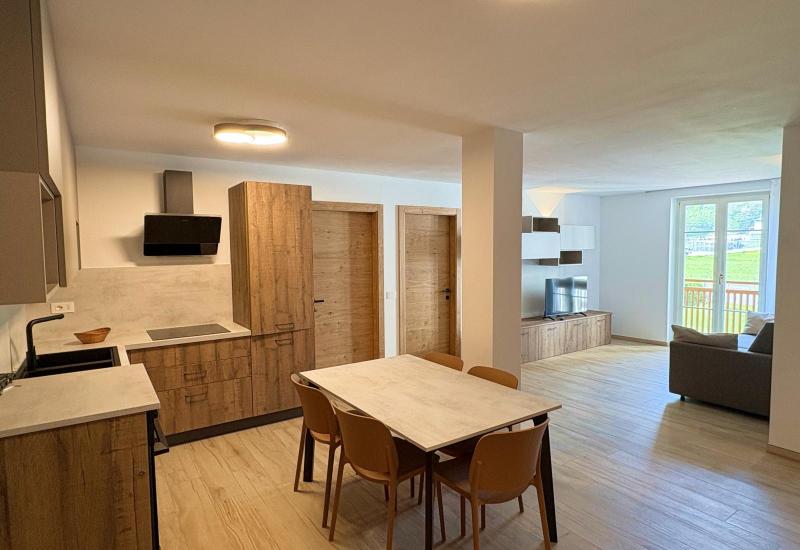 3815dfa3-88c5-4e80-93e0-b0226ac3fb5d,420671.jpg?WebbinsCacheCounter=2