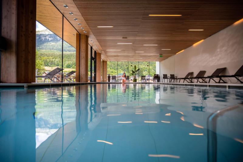 4a9fbd75-fc68-43b4-a08c-16bd833673ee,420734.jpg?WebbinsCacheCounter=2