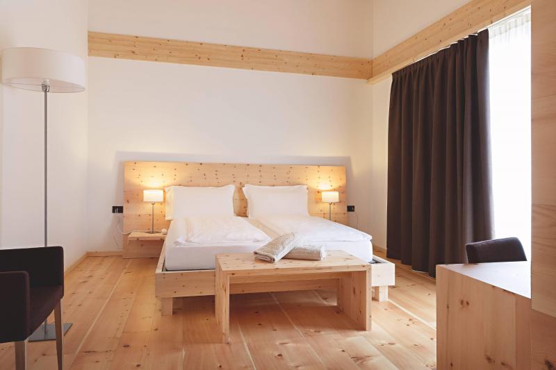 60d7e287-6f0e-4bec-ad1f-e7f334786f6c,420758.jpg?WebbinsCacheCounter=2