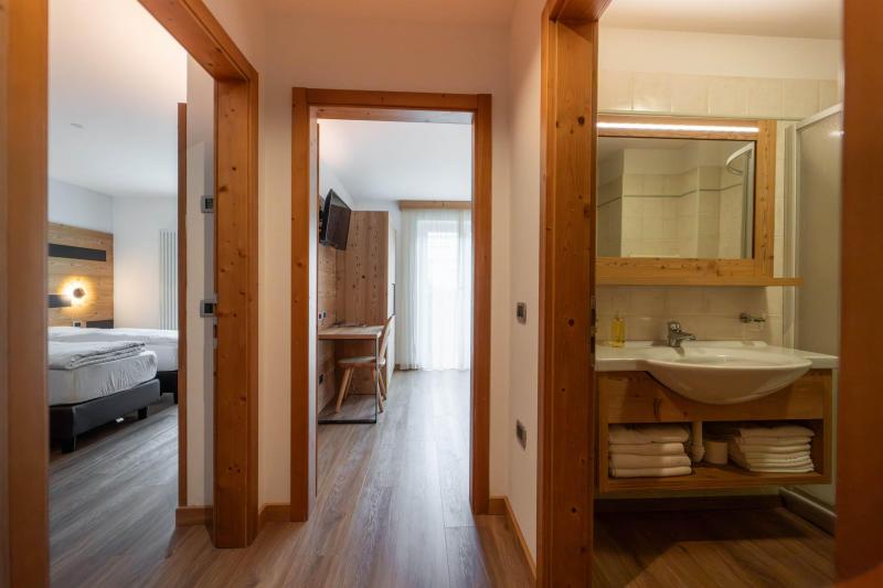 b84012f0-9e4d-4b44-848f-bdd018a0c9d2,420629.jpg?WebbinsCacheCounter=2