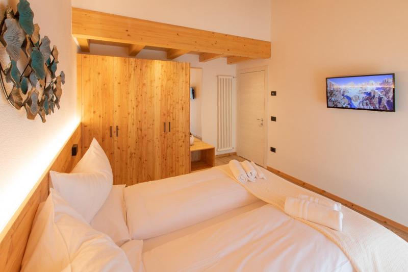 c5888fe8-a42c-43cd-a69d-24951bdeac9a,420605.jpg?WebbinsCacheCounter=2