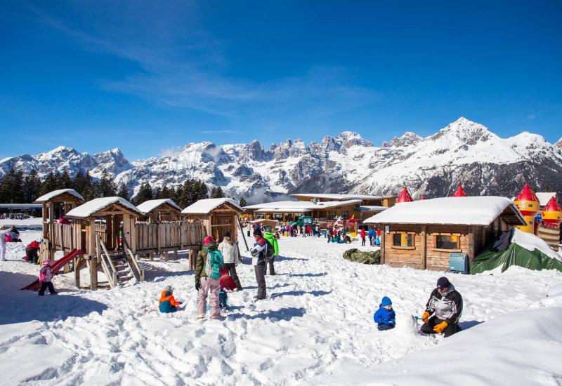 df1526af-e4fb-4ac2-a07e-4416b7d1ca89,420657.jpg?WebbinsCacheCounter=2