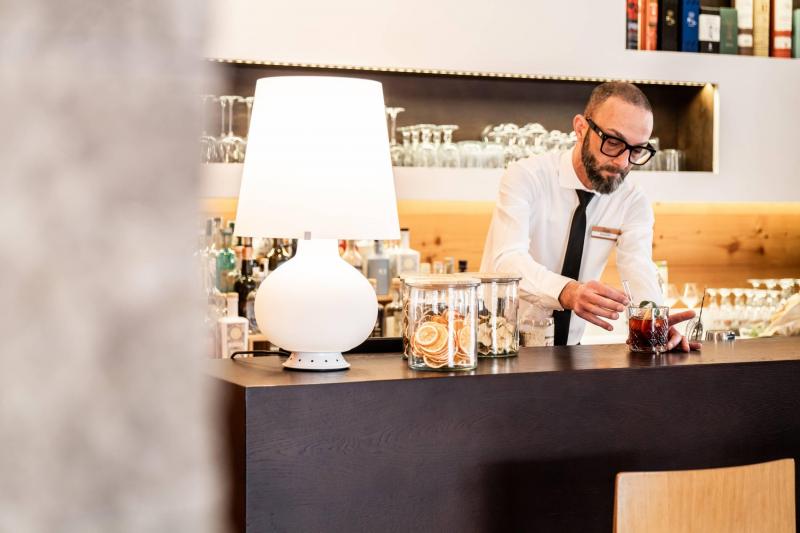 f6ce9de4-cac2-48c4-9114-72dcce3c82ac,420735.jpg?WebbinsCacheCounter=2