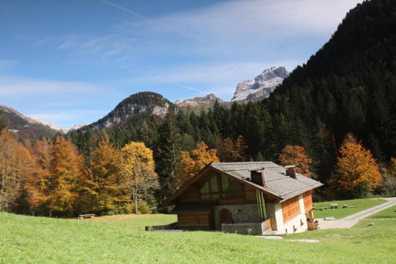 pra-de-la-casa-va-brenta-autunno,417794.jpg?WebbinsCacheCounter=1